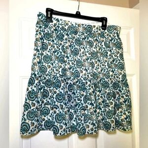 J Crew Woman’s Mini Skirt Size Large Paisley Green Orange Print Flouncy Elastic